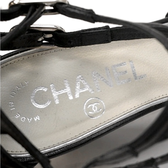 Chanel Black leather criss-cross buckle strap heeled gladiator wedge sandals - Picture 8 of 8